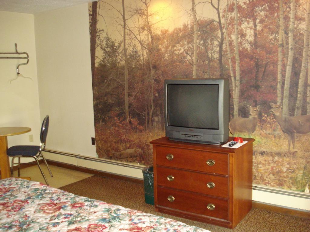 Cedar Grove Motel 앨투나 객실 사진