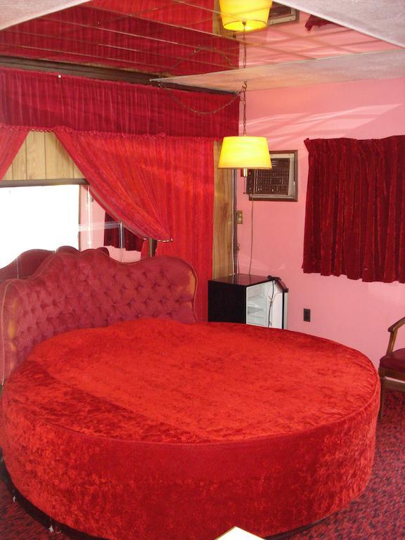 Cedar Grove Motel 앨투나 외부 사진