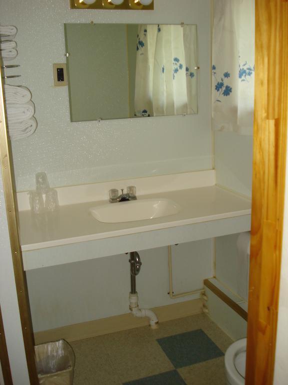 Cedar Grove Motel 앨투나 객실 사진